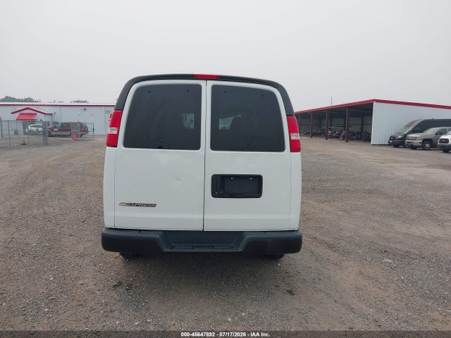 1GAWGEFP1L1233531 Chevrolet Express Passenger Rwd 2500 Regular Wheelbase Ls