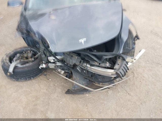 Tesla Model 3 Long Range/performance 2018 5YJ3E1EB6JF119463 Image 10