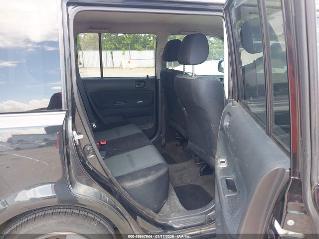 45647944 :رقم المزاد ، JTLKT334864077219 vin ، 2006 Scion Xb مزاد بيع