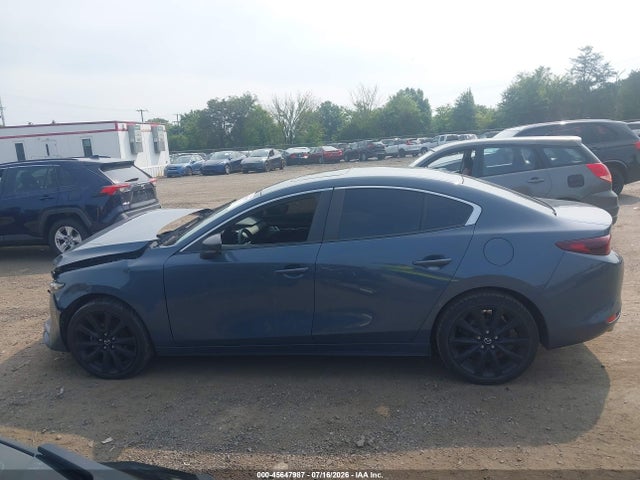 Продаж на аукціоні авто 2022 Mazda Mazda3 Carbon Edition, vin: 3MZBPACL7NM309868, номер лоту: 45647987