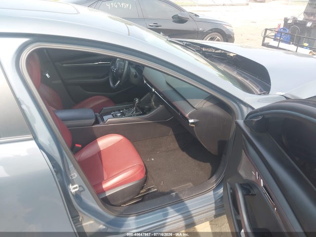 Продаж на аукціоні авто 2022 Mazda Mazda3 Carbon Edition, vin: 3MZBPACL7NM309868, номер лоту: 45647987