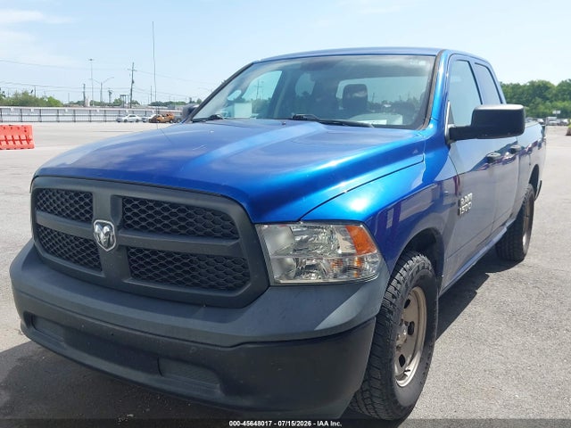 1C6RR6FGXJS290670 RAM 1500 Tradesman 4x2 6&#039;4 Box