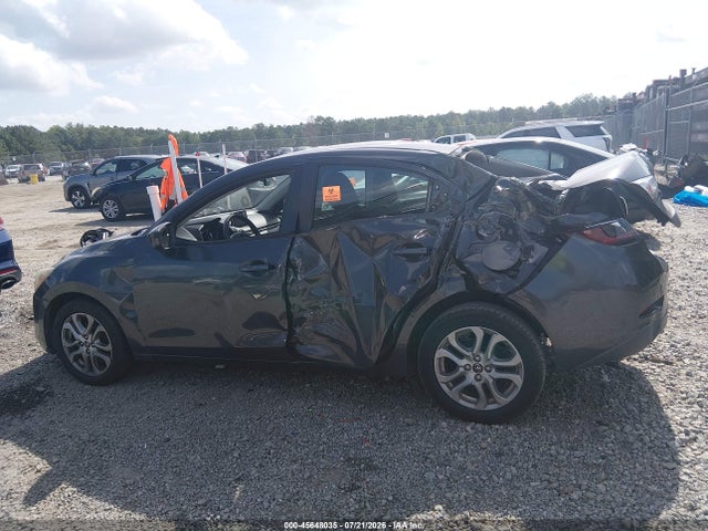 3MYDLBYV0HY194939 Toyota YARIS IA