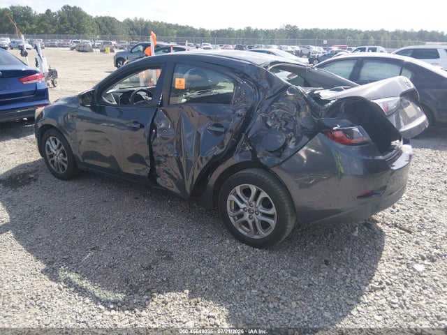 3MYDLBYV0HY194939 Toyota YARIS IA