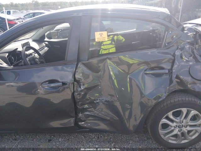 3MYDLBYV0HY194939 Toyota YARIS IA