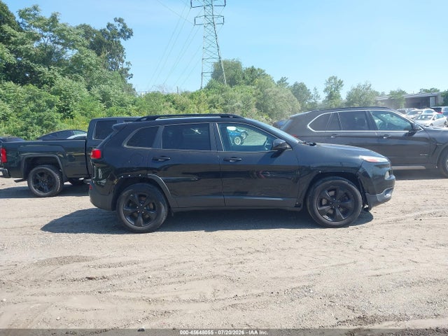 2016 Jeep Cherokee Altitude მანქანა იყიდება აუქციონზე, vin: 1C4PJMCS9GW227047, აუქციონის ნომერი: 45648055