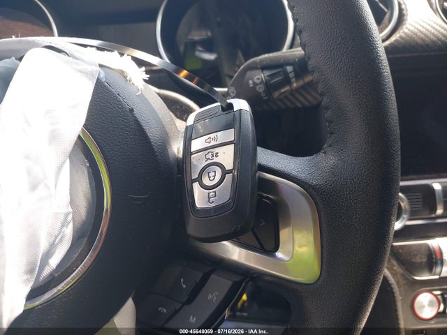 45648059 :رقم المزاد ، 1FA6P8TH9N5121311 vin ، 2022 Ford Mustang Ecoboost Fastback مزاد بيع
