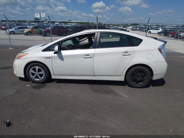 45648112 :رقم المزاد ، JTDKN3DU6E1784212 vin ، 2014 Toyota Prius Three مزاد بيع