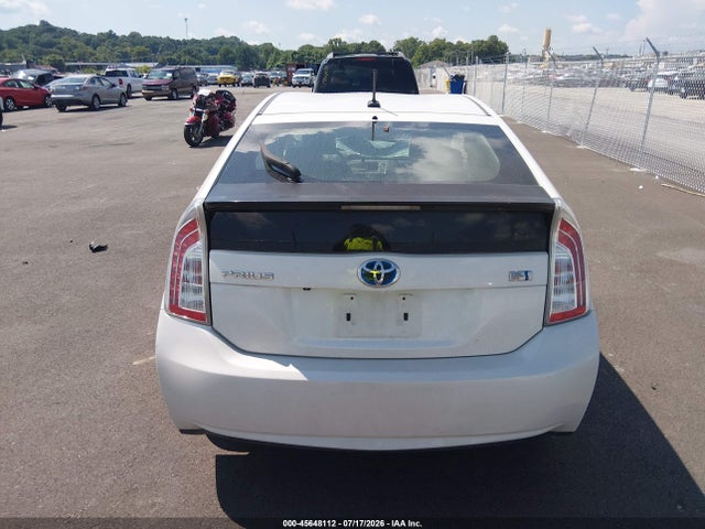 45648112 :رقم المزاد ، JTDKN3DU6E1784212 vin ، 2014 Toyota Prius Three مزاد بيع