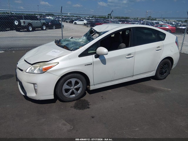 45648112 :رقم المزاد ، JTDKN3DU6E1784212 vin ، 2014 Toyota Prius Three مزاد بيع