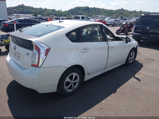 45648112 :رقم المزاد ، JTDKN3DU6E1784212 vin ، 2014 Toyota Prius Three مزاد بيع
