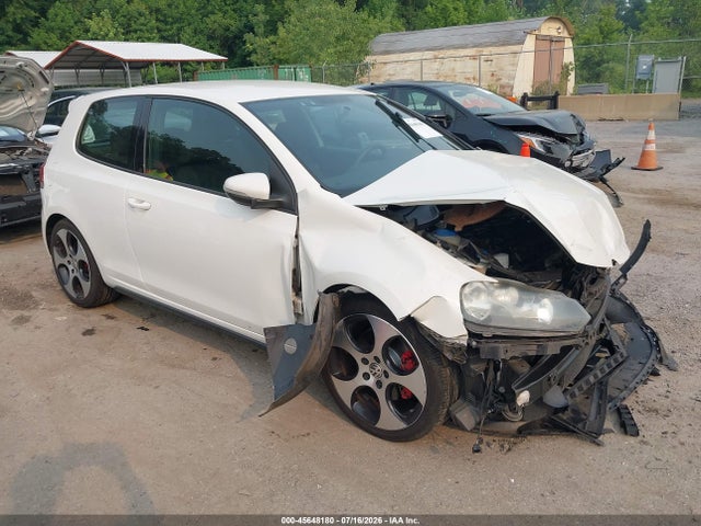 2013 Volkswagen Gti 2-door მანქანა იყიდება აუქციონზე, vin: WVWED7AJ4DW116394, აუქციონის ნომერი: 45648180