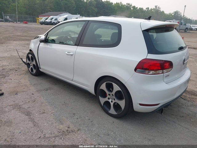 2013 Volkswagen Gti 2-door მანქანა იყიდება აუქციონზე, vin: WVWED7AJ4DW116394, აუქციონის ნომერი: 45648180