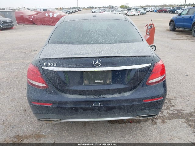 Mercedes-Benz E 300 2017 WDDZF4JB5HA106341 Image 16