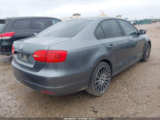 3VW1K7AJ7EM443634 Volkswagen Jetta 2.0l S