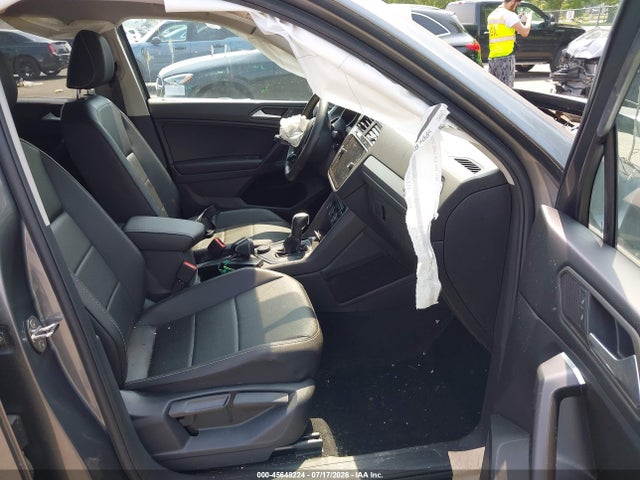 Aukcja sprzedaży 2021 Volkswagen Tiguan 2.0t Se/2.0t Se R-line Black/2.0t Sel, vin: 3VV2B7AX8MM009590, numer aukcji: 45648224