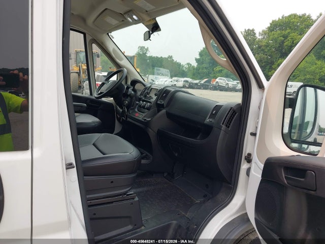 Продажа на аукционе авто 2018 Ram Promaster 2500 Window Van High Roof 159 Wb, vin: 3C7WRVPGXJE154730, номер лота: 45648241