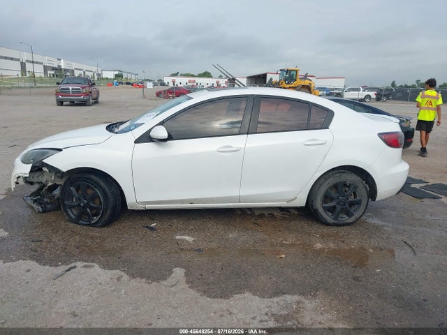 Aukcja sprzedaży 2011 Mazda Mazda3 I Touring, vin: JM1BL1VF1B1486379, numer aukcji: 45648254