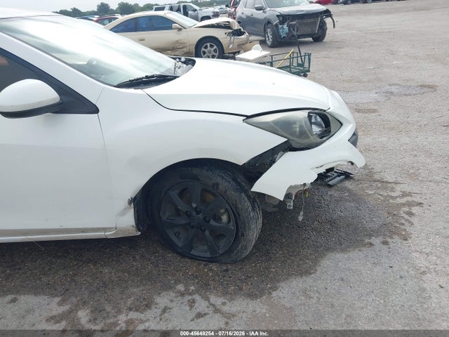 Aukcja sprzedaży 2011 Mazda Mazda3 I Touring, vin: JM1BL1VF1B1486379, numer aukcji: 45648254