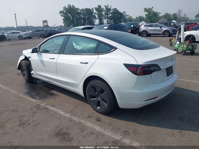 Tesla Model 3 Rear-wheel Drive 2023 5YJ3E1EA6PF573261 Image 3