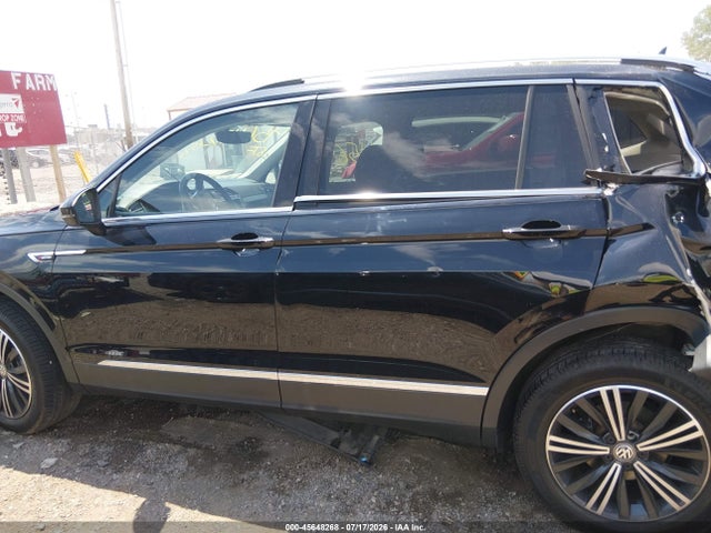 Продажа на аукционе авто 2019 Volkswagen Tiguan 2.0t Se/2.0t Sel/2.0t Sel R-line/2.0t Sel R-line Black, vin: 3VV2B7AX9KM056947, номер лота: 45648268