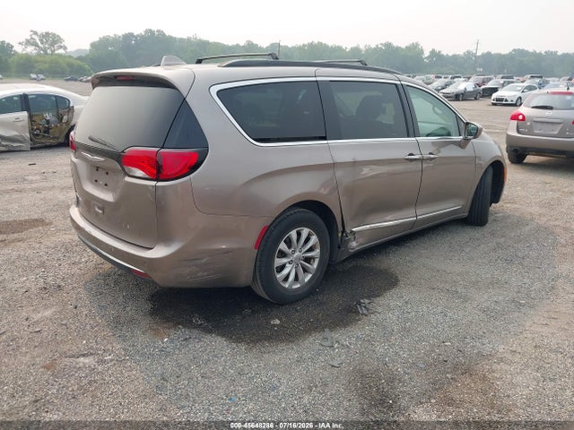 Aukcja sprzedaży 2017 Chrysler Pacifica Touring-l, vin: 2C4RC1BG7HR705331, numer aukcji: 45648286