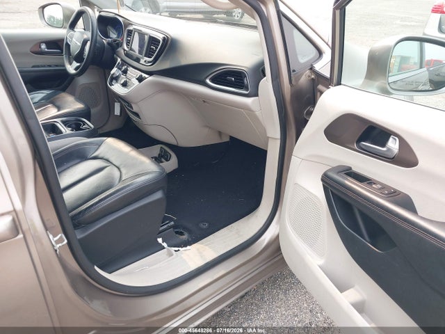 Aukcja sprzedaży 2017 Chrysler Pacifica Touring-l, vin: 2C4RC1BG7HR705331, numer aukcji: 45648286