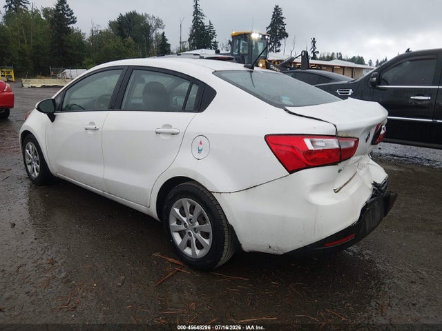KIA RIO LX 2015 KNADM4A31F6501083 Image 3