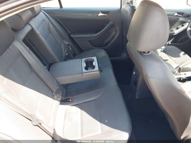 45648328 :رقم المزاد ، 3VWDZ7AJ0BM325963 vin ، 2011 Volkswagen Jetta 2.5l Se مزاد بيع