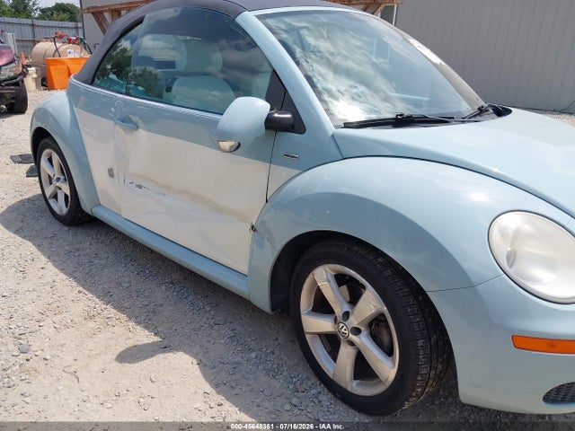 Продаж на аукціоні авто 2010 Volkswagen New Beetle 2.5l Final Edition, vin: 3VWRG3AL0AM006874, номер лоту: 45648361