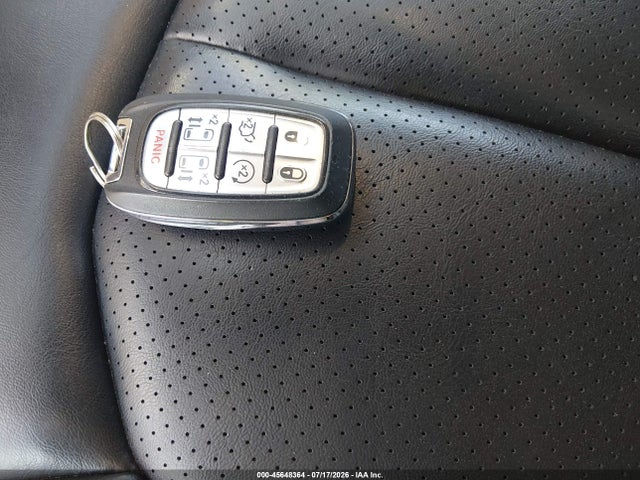 Продаж на аукціоні авто 2023 Chrysler Pacifica Touring L, vin: 2C4RC1BG4PR574194, номер лоту: 45648364