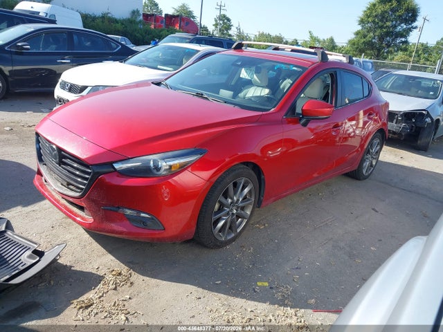 45648377 :رقم المزاد ، 3MZBN1M31JM250735 vin ، 2018 Mazda Mazda3 Grand Touring مزاد بيع