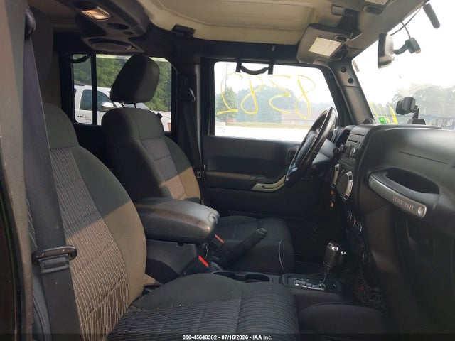2012 Jeep Wrangler Unlimited Sahara მანქანა იყიდება აუქციონზე, vin: 1C4HJWEG7CL209280, აუქციონის ნომერი: 45648382