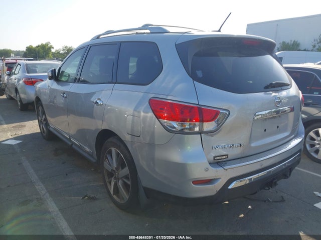 Продажа на аукционе авто 2014 Nissan Pathfinder Platinum, vin: 5N1AR2MM0EC722296, номер лота: 45648391