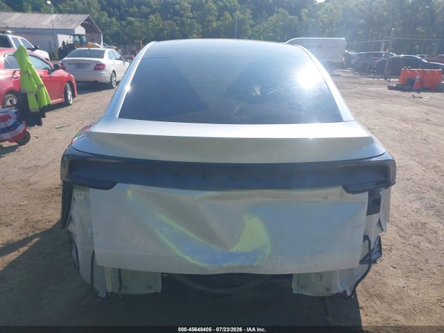 7SAYGDED5TA647663 Tesla Model Y Premium Rear-wheel Drive/rear-wheel Drive