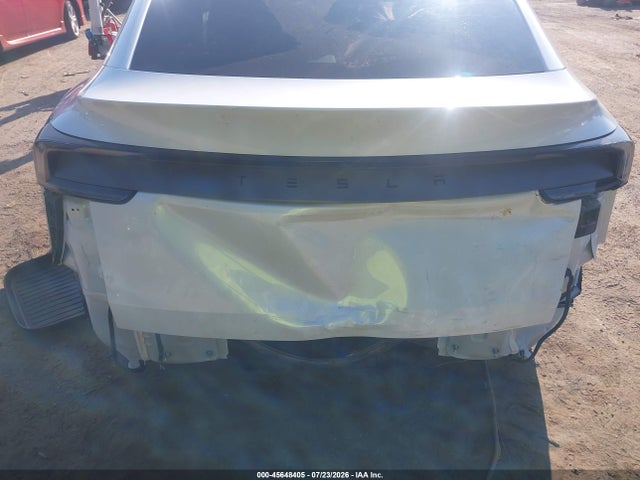 7SAYGDED5TA647663 Tesla Model Y Premium Rear-wheel Drive/rear-wheel Drive