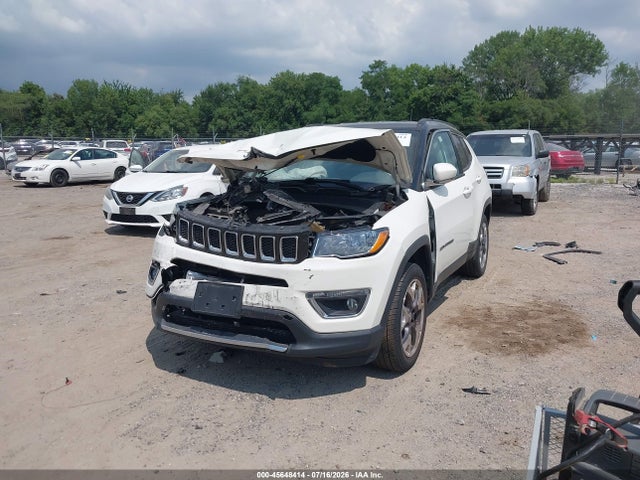 45648414 :رقم المزاد ، 3C4NJDCB3JT437275 vin ، 2018 Jeep Compass Limited 4x4 مزاد بيع