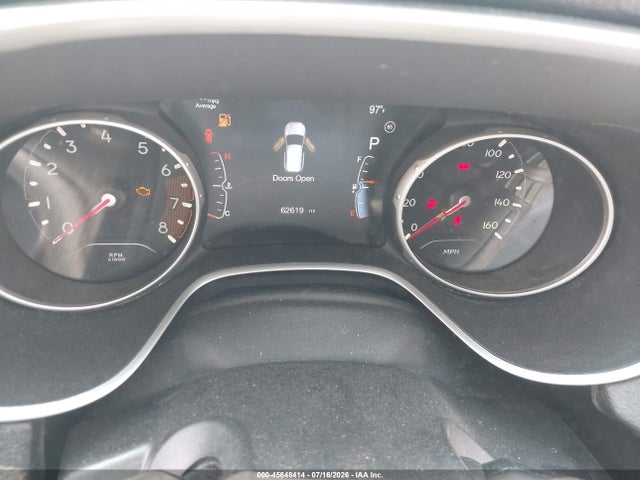 45648414 :رقم المزاد ، 3C4NJDCB3JT437275 vin ، 2018 Jeep Compass Limited 4x4 مزاد بيع