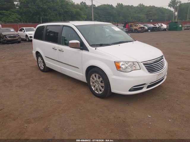 Продаж на аукціоні авто 2015 Chrysler Town & Country Touring, vin: 2C4RC1BG3FR554436, номер лоту: 45648432