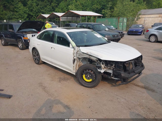 2020 Volkswagen Passat 2.0t Sel მანქანა იყიდება აუქციონზე, vin: 1VWCA7A3XLC025306, აუქციონის ნომერი: 45648436