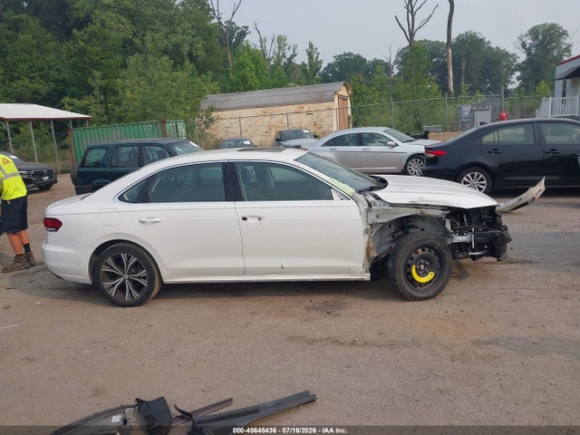 2020 Volkswagen Passat 2.0t Sel მანქანა იყიდება აუქციონზე, vin: 1VWCA7A3XLC025306, აუქციონის ნომერი: 45648436