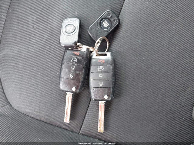 KIA SOUL + 2015 KNDJP3A5XF7145249 Image 11