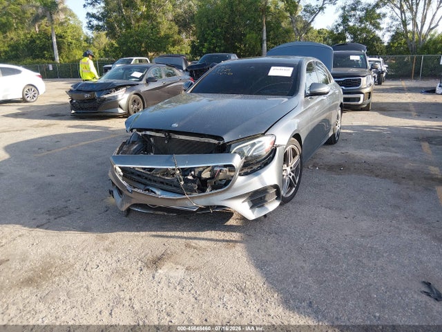 45648460 :رقم المزاد ، WDDZF4JB0HA117733 vin ، 2017 Mercedes-benz E 300 مزاد بيع