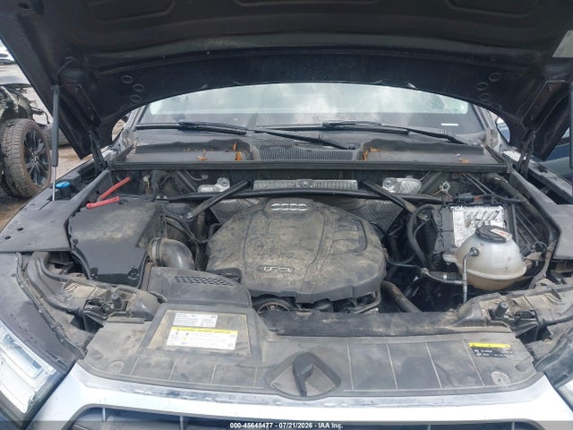 45648477 :رقم المزاد ، WA1BNAFY7J2211421 vin ، 2018 Audi Q5 2.0t Premium/2.0t Tech Premium مزاد بيع