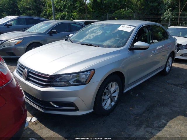 Продаж на аукціоні авто 2017 Volkswagen Passat 1.8t S, vin: 1VWAT7A38HC069409, номер лоту: 45648492