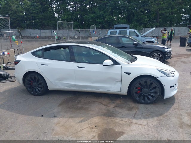 45648497 :رقم المزاد ، 5YJ3E1EC0PF472315 vin ، 2023 Tesla Model 3 Performance Dual Motor All-wheel Drive مزاد بيع