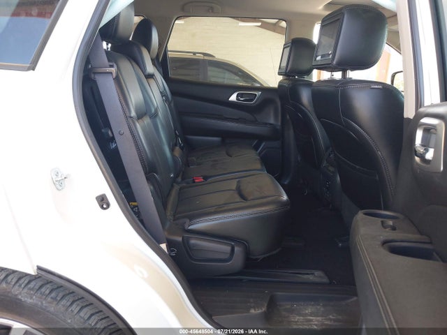 5N1DR2MM5HC647130 Nissan Pathfinder Platinum/s/sl/sv