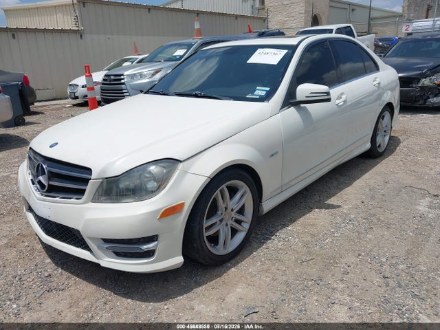 45648530 :رقم المزاد ، WDDGF4HB4CR235078 vin ، 2012 Mercedes-benz C 250 Luxury/sport مزاد بيع