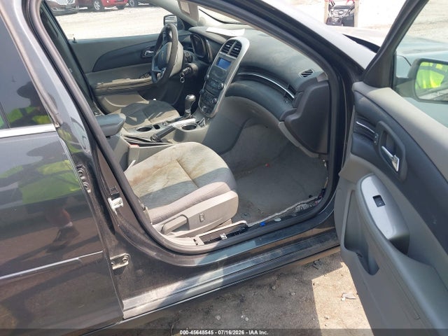 45648545 :رقم المزاد ، 1G11B5SL4EF121453 vin ، 2014 Chevrolet Malibu 1ls مزاد بيع