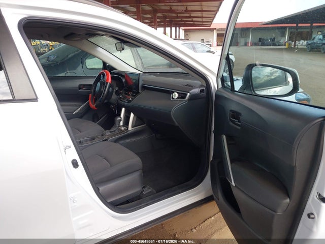 Toyota Corolla Cross Le 2023 7MUBAAAG5PV062224 Image 5